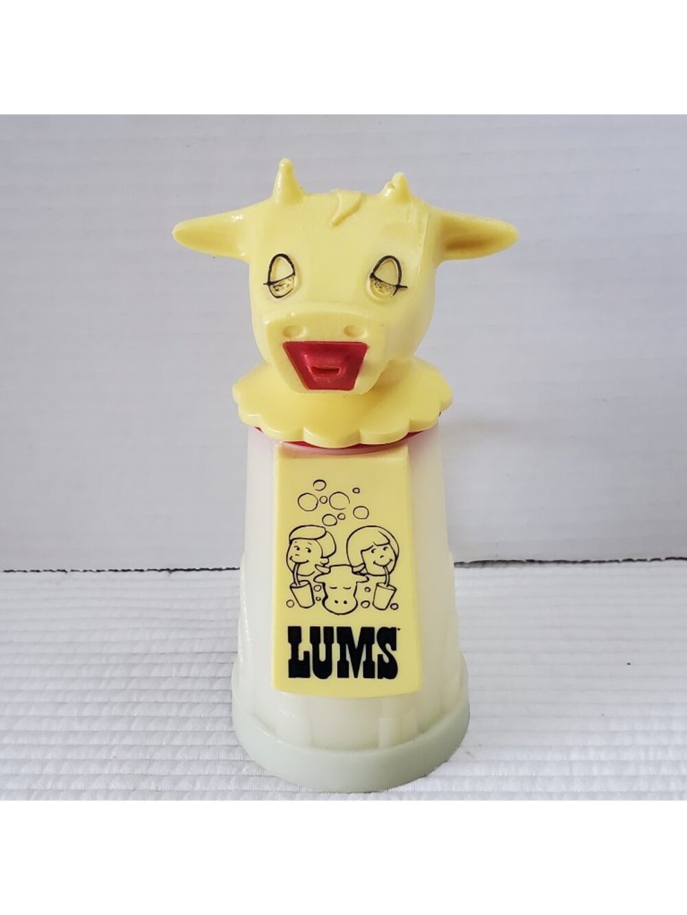 Lums Moo-Cow Creamer 6.5" Vintage Whirly Industries 1970s Yellow Plastic USA